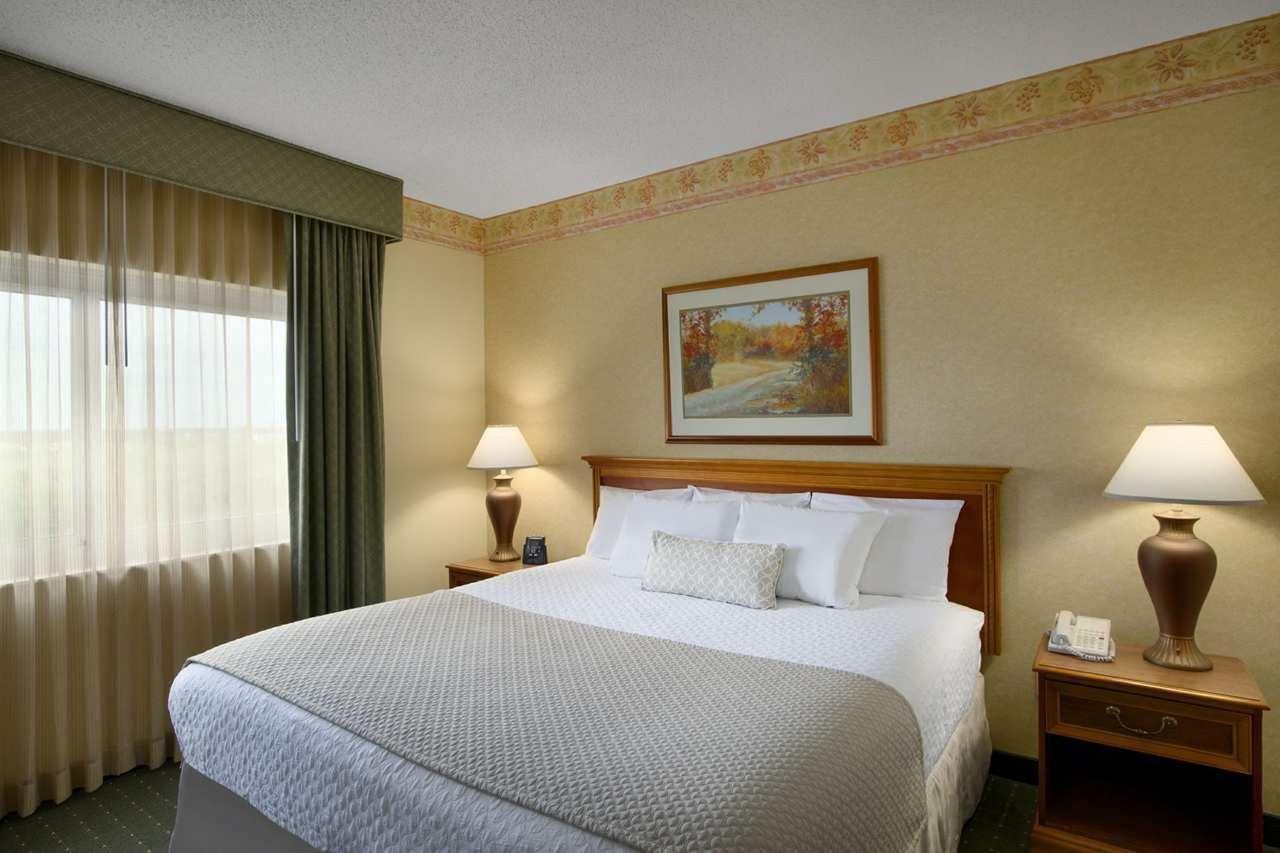 Embassy Suites North Charleston Airport Hotel Convention Dış mekan fotoğraf