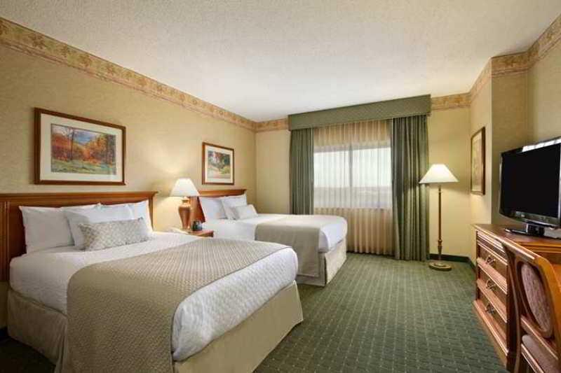 Embassy Suites North Charleston Airport Hotel Convention Dış mekan fotoğraf