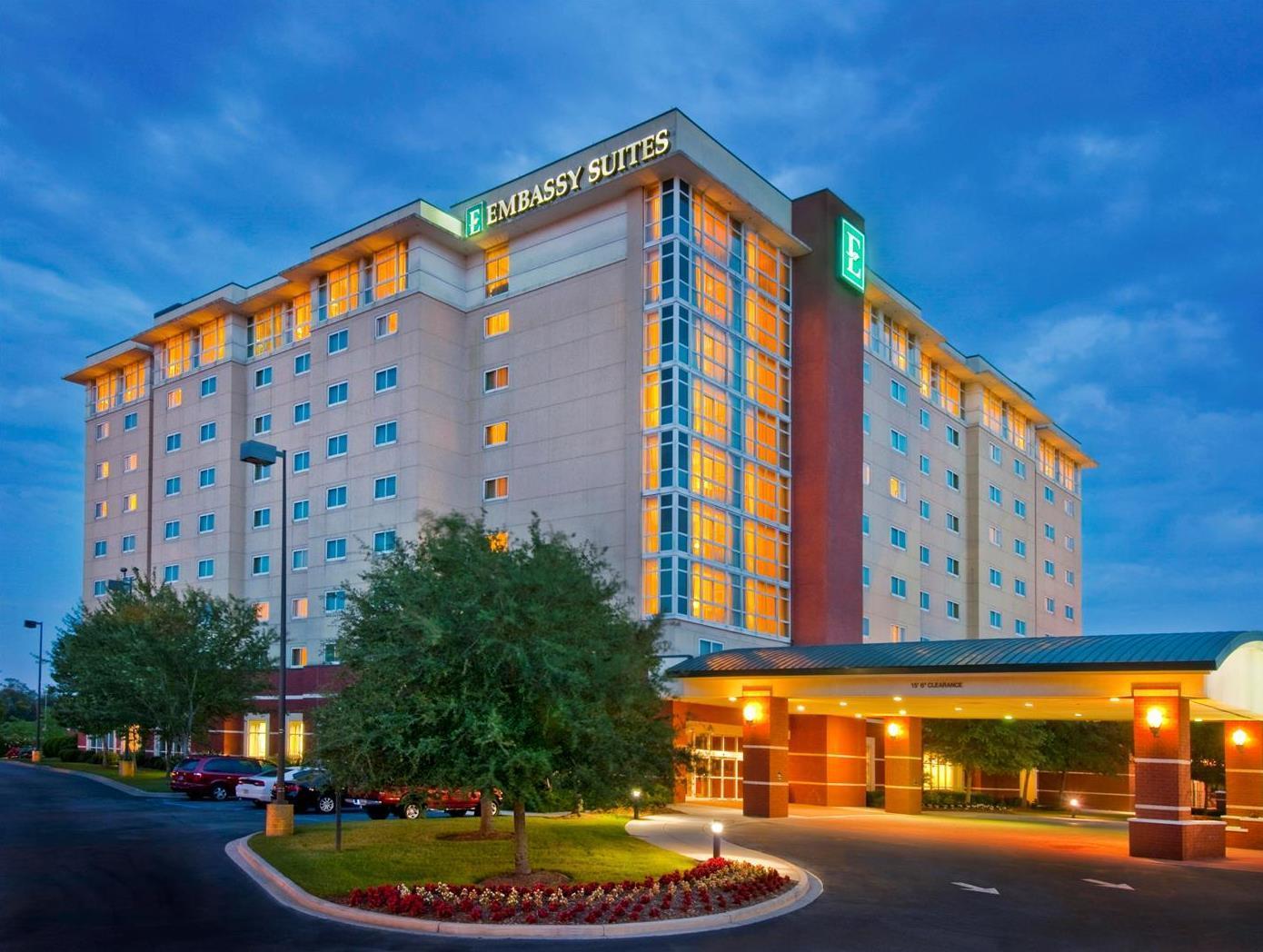 Embassy Suites North Charleston Airport Hotel Convention Dış mekan fotoğraf